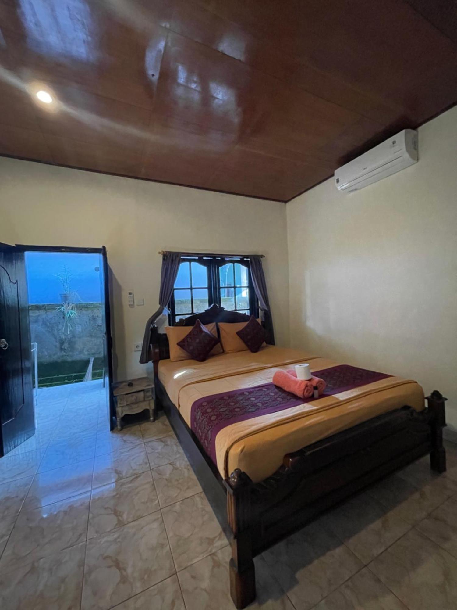 Amel House Privatunterkunft *